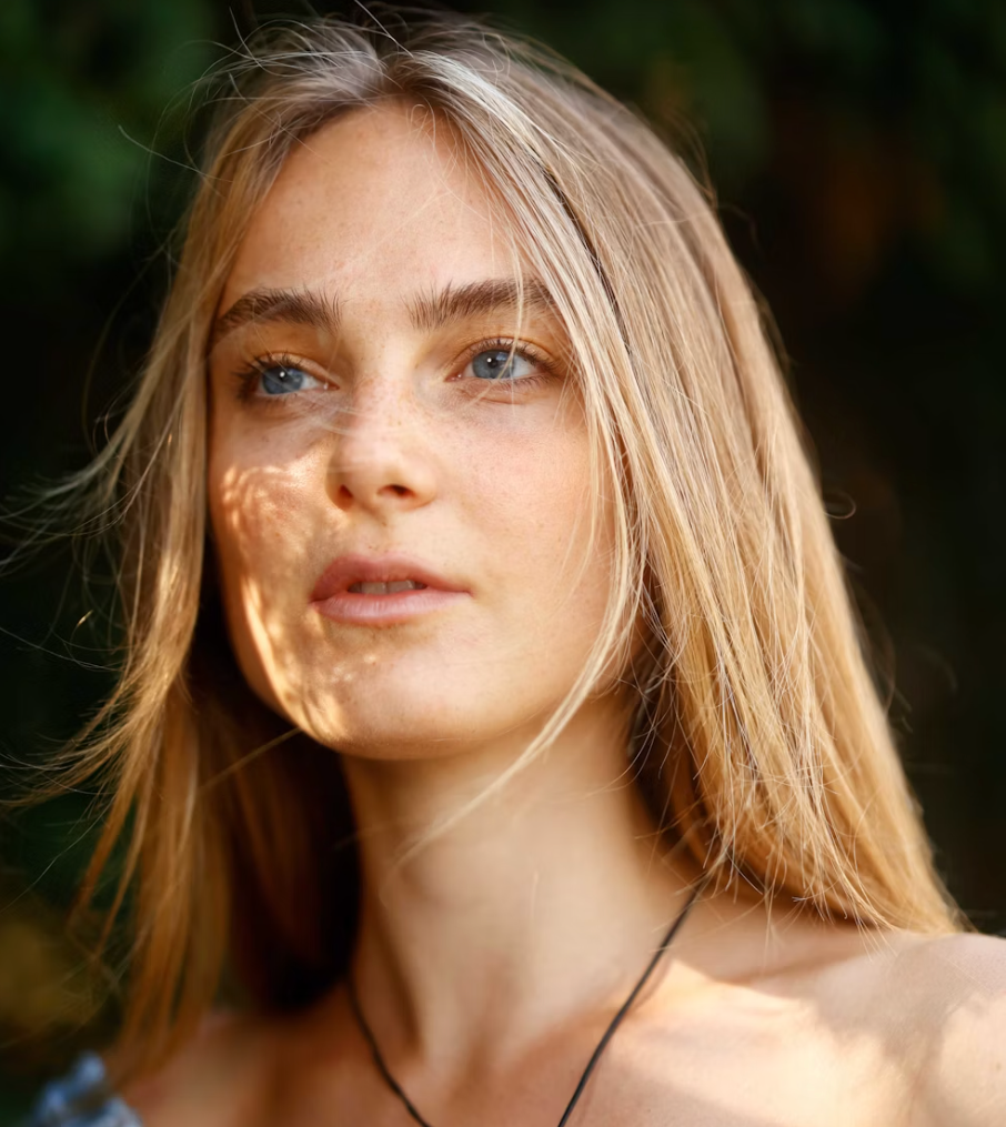 <em>Mia Y. - Manchester</em>